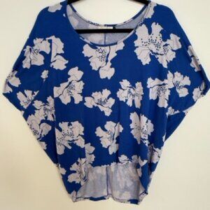 Fighting Eel Ava Sky Women's Top- Size S